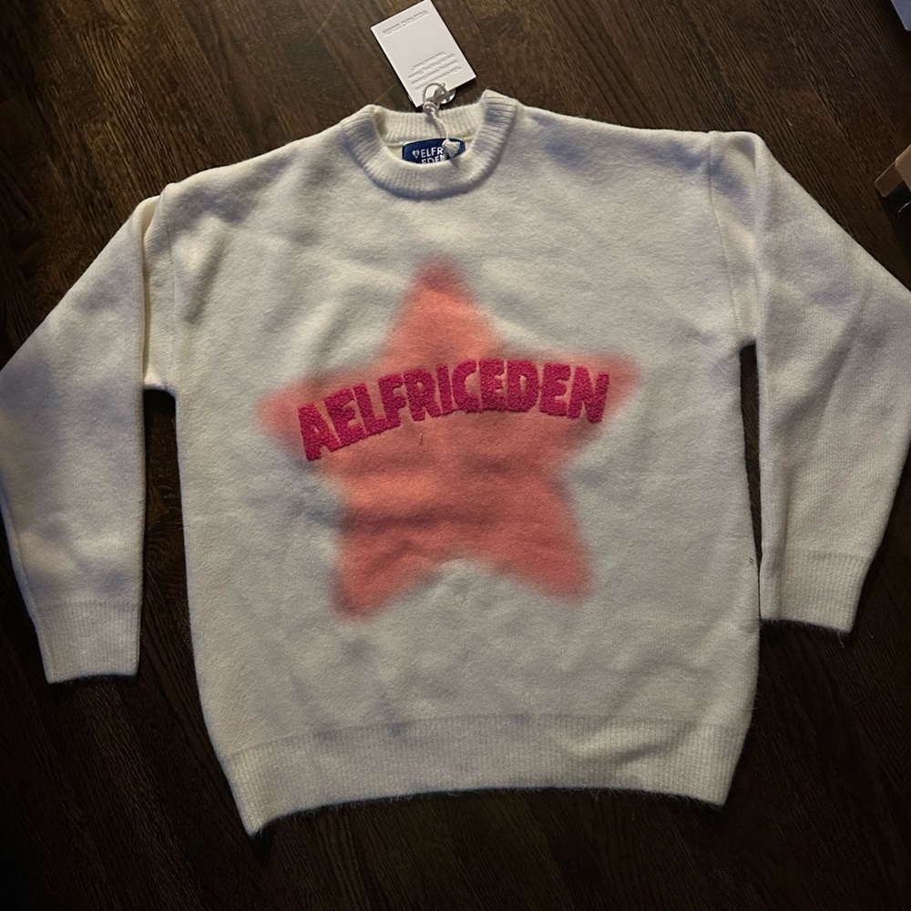 Aelfric Eden Off White Knit with Pink Star